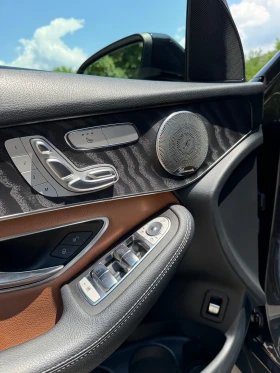 Mercedes-Benz GLC 300 * 4MATIC * 9G * BURMESTER * 2xPANO, снимка 11