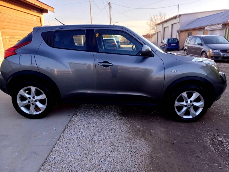 Nissan Juke 1.6 i, снимка 5 - Автомобили и джипове - 48434372