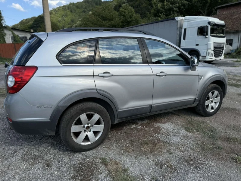 Chevrolet Captiva, снимка 4 - Автомобили и джипове - 48979494