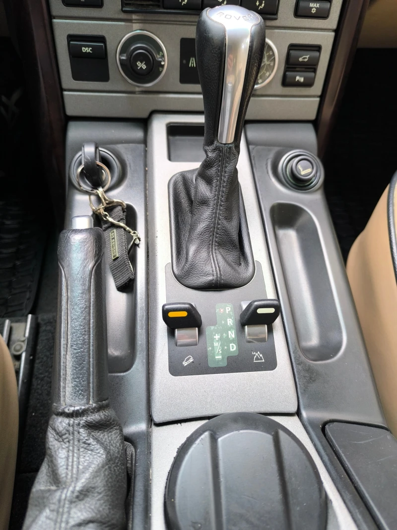 Land Rover Range rover Vogue, снимка 7 - Автомобили и джипове - 51868943