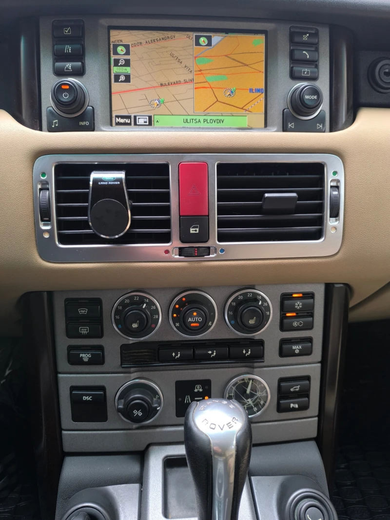 Land Rover Range rover Vogue, снимка 6 - Автомобили и джипове - 51868943