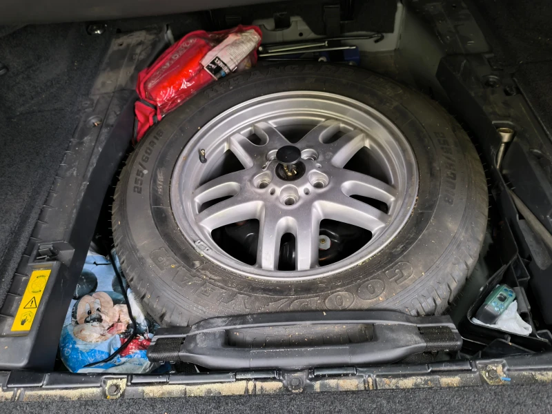 Land Rover Range rover Vogue, снимка 14 - Автомобили и джипове - 51868943