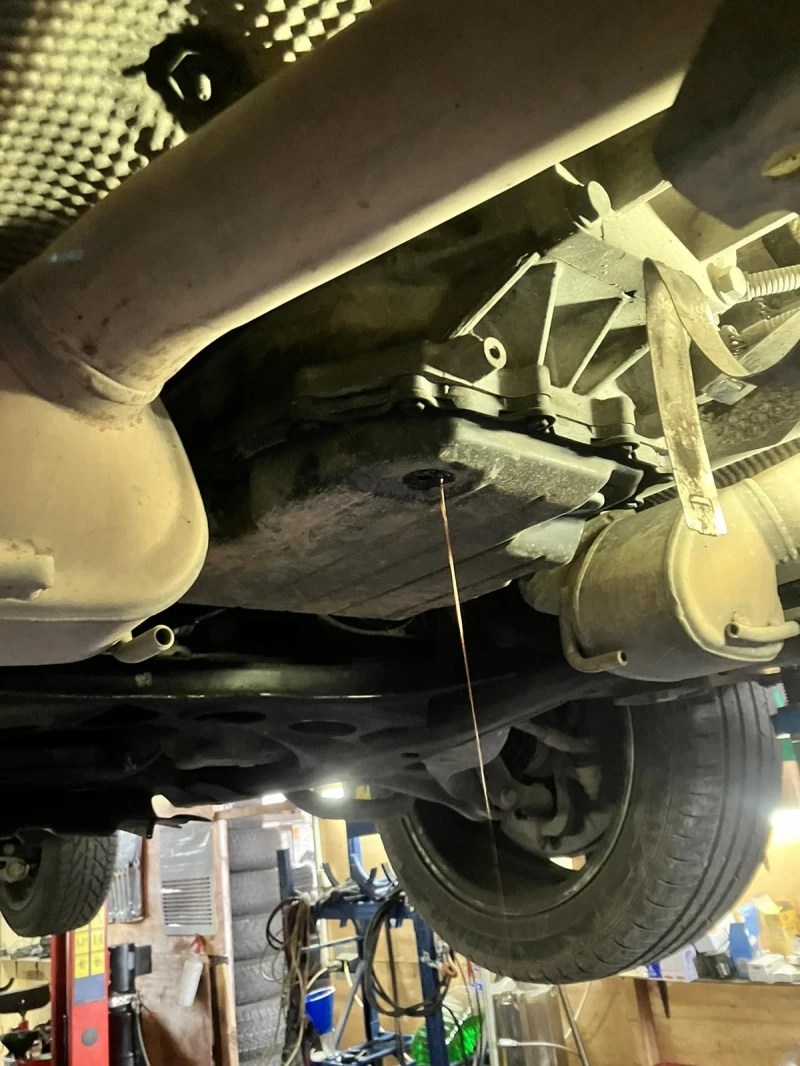 VW Touareg, снимка 9 - Автомобили и джипове - 52032562