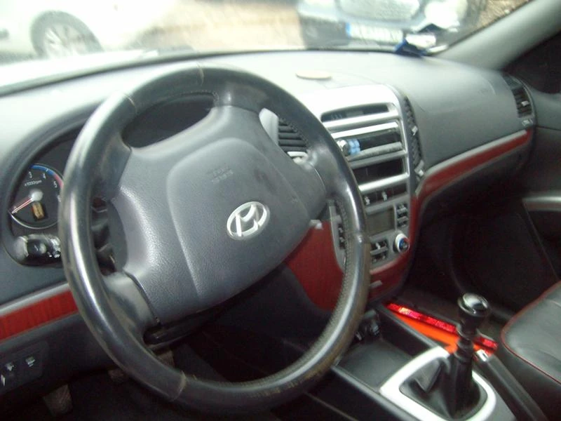 Hyundai Santa fe 2.2D, снимка 7 - Автомобили и джипове - 49033616