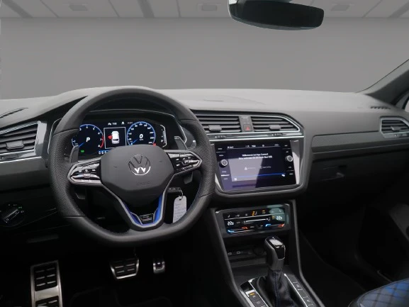 VW Tiguan Tiguan R 2.0 TFSI 4Motion = Panorama = Гаранция - изображение 6