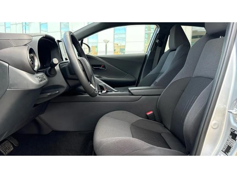 Toyota C-HR 1.8 HEV E-CVT Club FWD, снимка 12 - Автомобили и джипове - 53209757