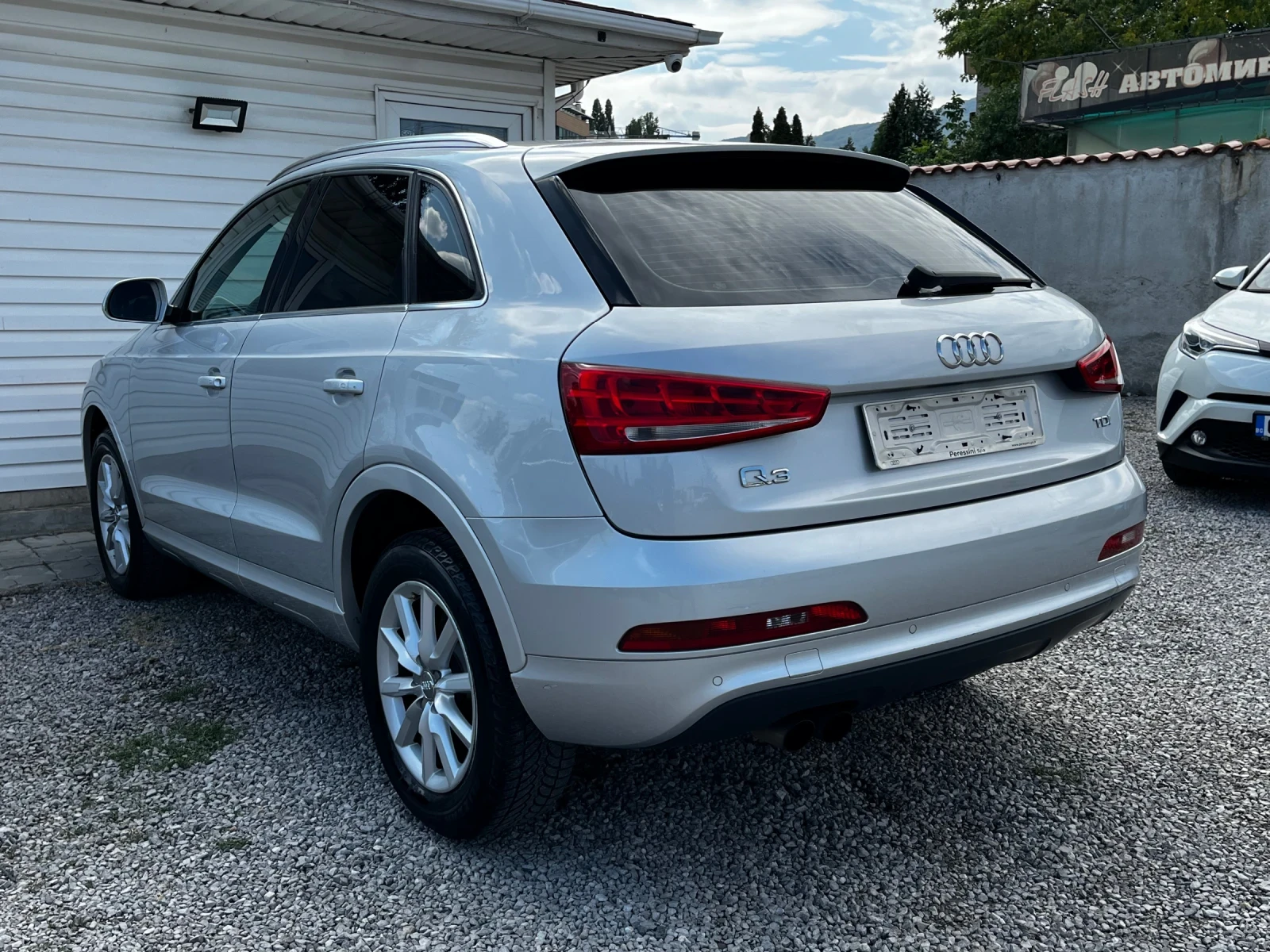 Audi Q3 2.0 TDI-192хл.км-Сервизни документи - изображение 6