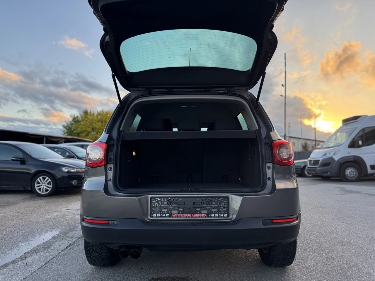 VW Tiguan 2.0TDI 4MOTION - изображение 8