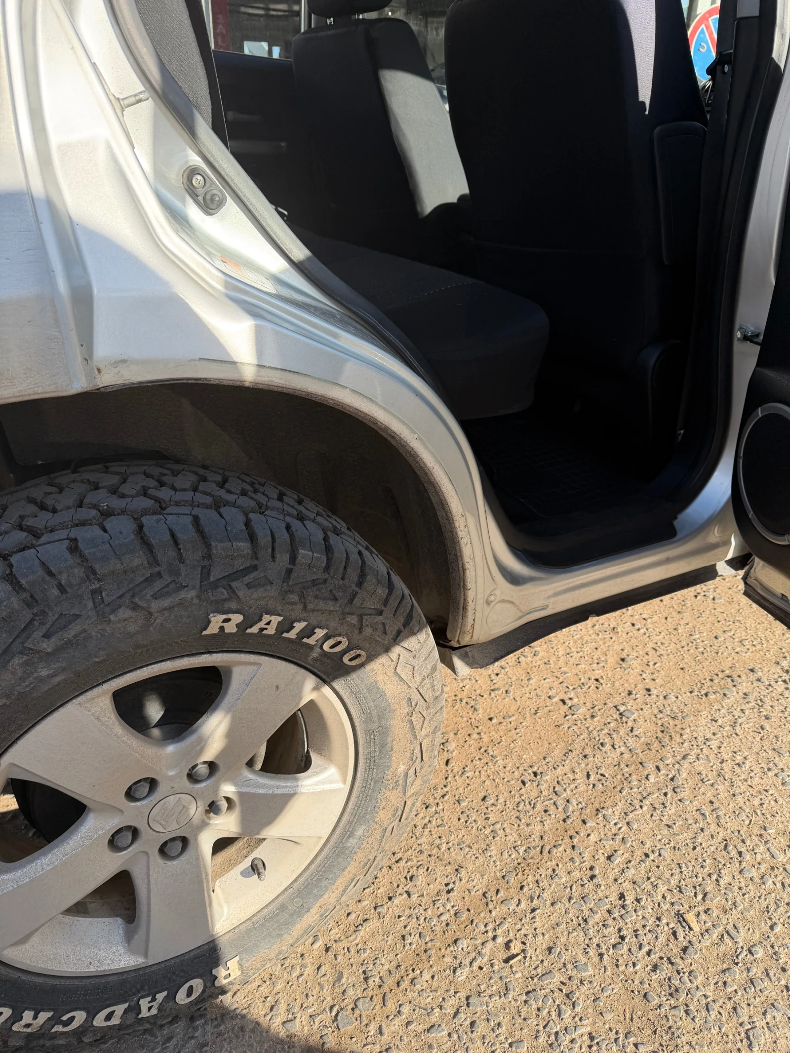 Suzuki Grand vitara 1.9DDIS, снимка 3 - Автомобили и джипове - 53772796