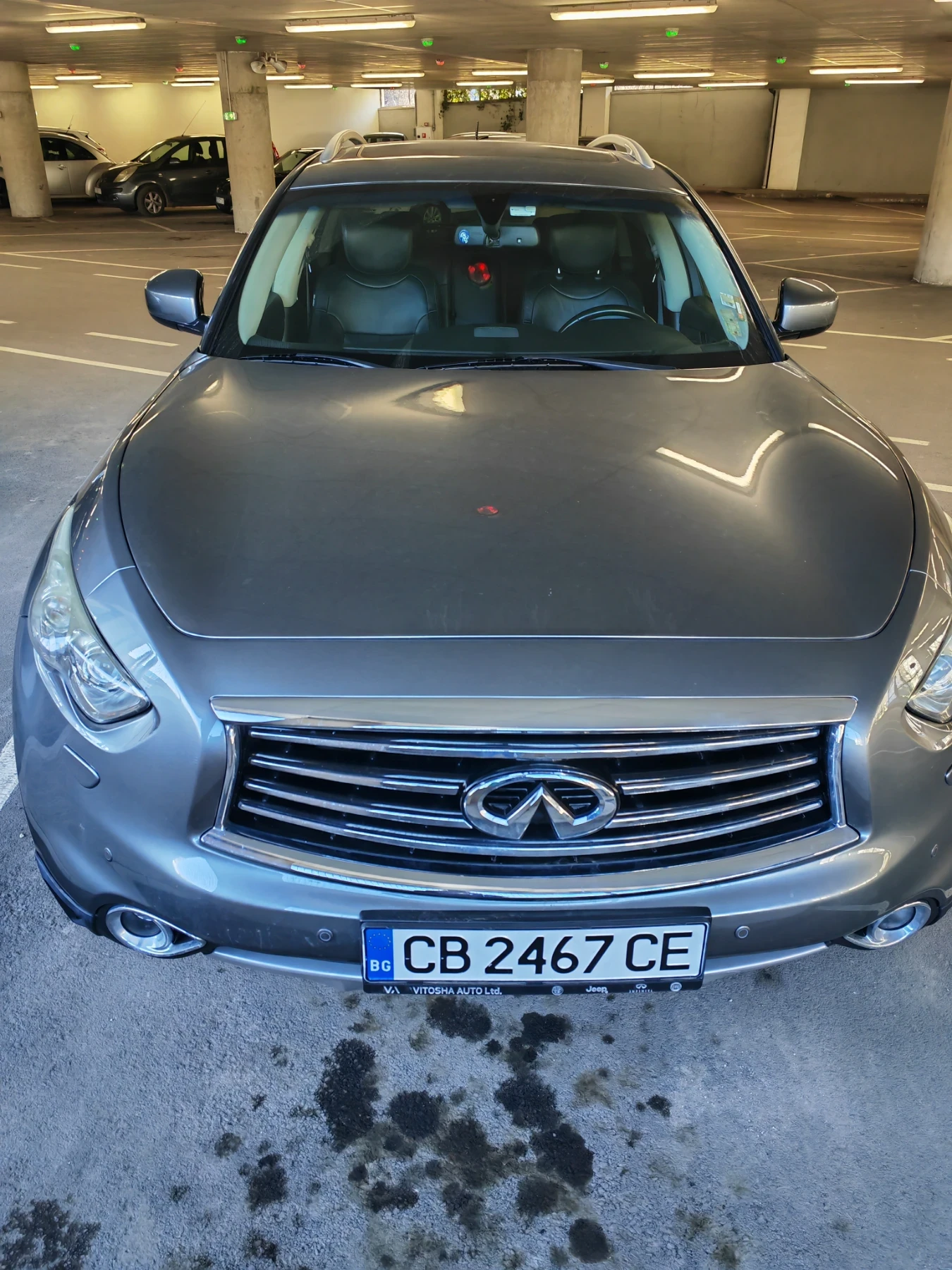 Infiniti QX70