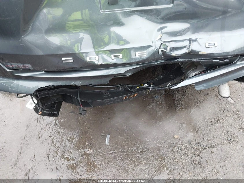 Kia Sorento 2.5l S, снимка 6 - Автомобили и джипове - 54102866