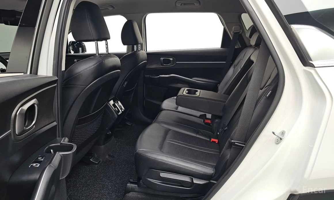 Kia Sorento PRESTIGE* HEAD-UP* ПОДГРЕВ* ОБДУХВАНЕ* КАМЕРА, снимка 14 - Автомобили и джипове - 54255407