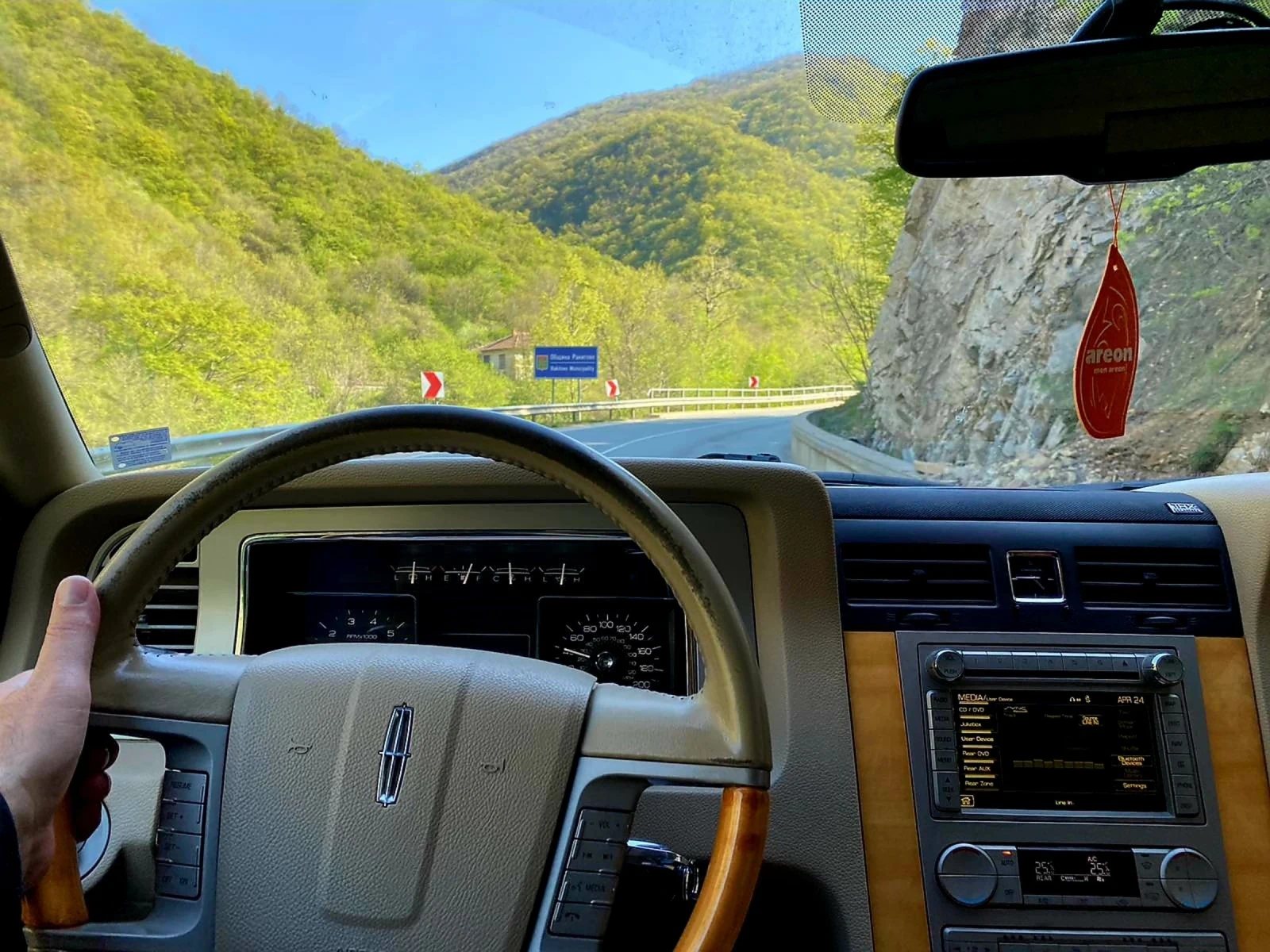 Lincoln Navigator L, снимка 13 - Автомобили и джипове - 54577569