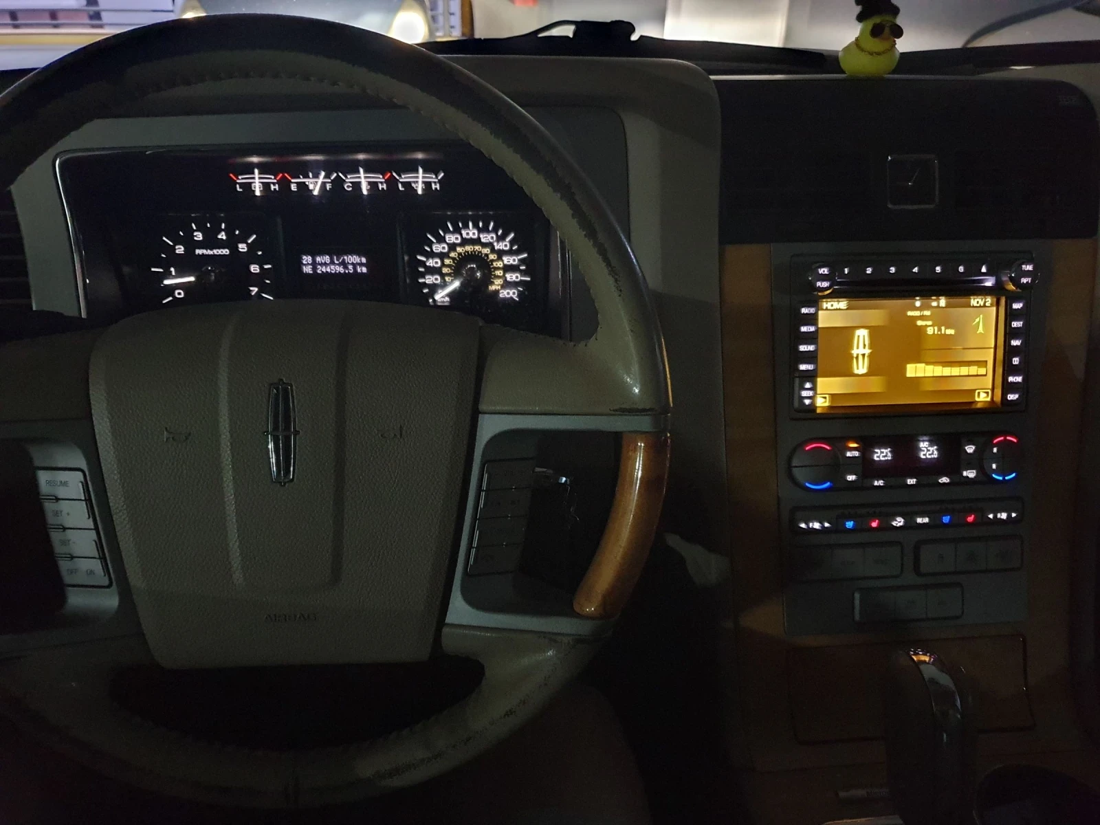 Lincoln Navigator L, снимка 17 - Автомобили и джипове - 54966243