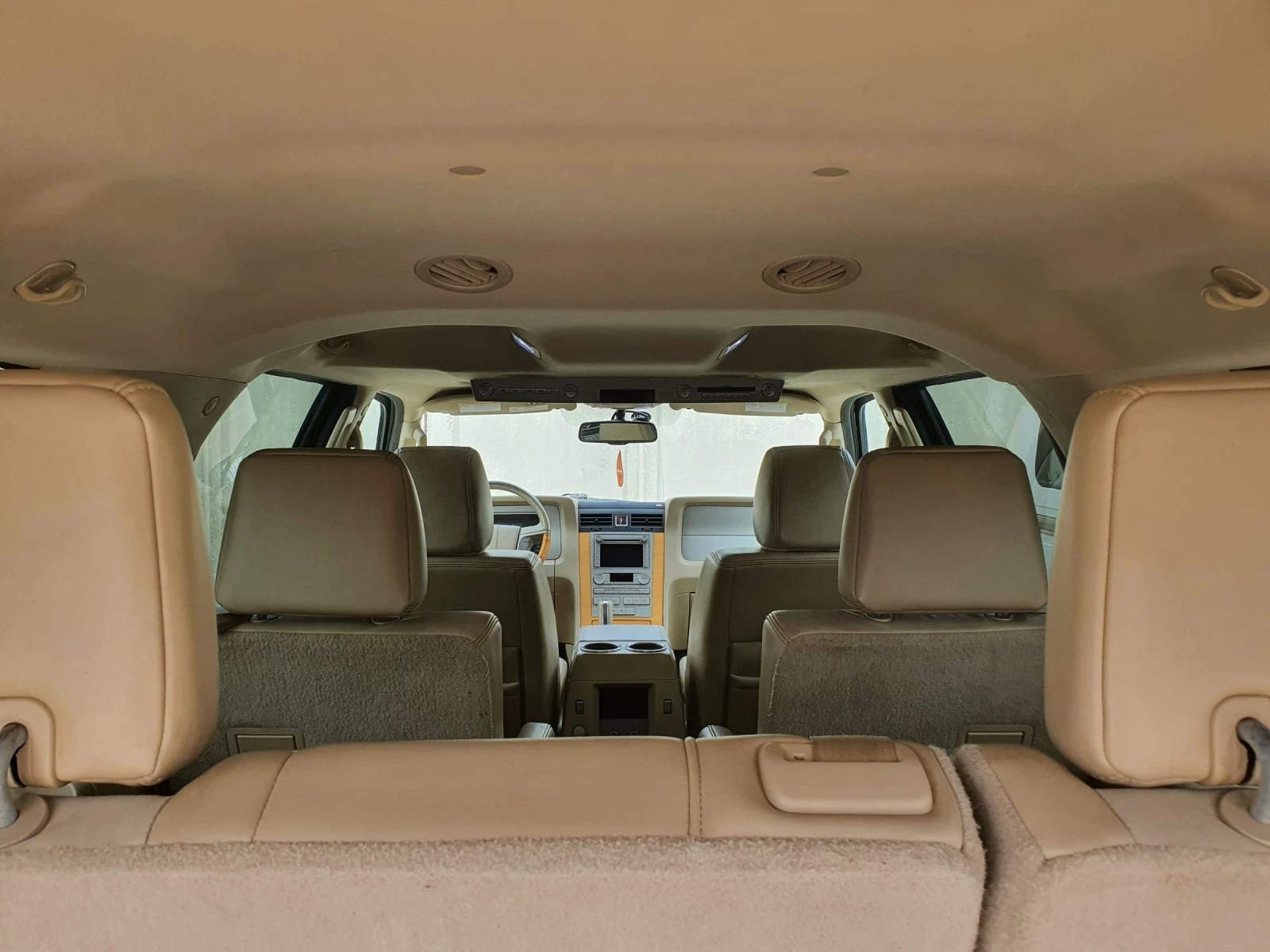 Lincoln Navigator L, снимка 16 - Автомобили и джипове - 54577569