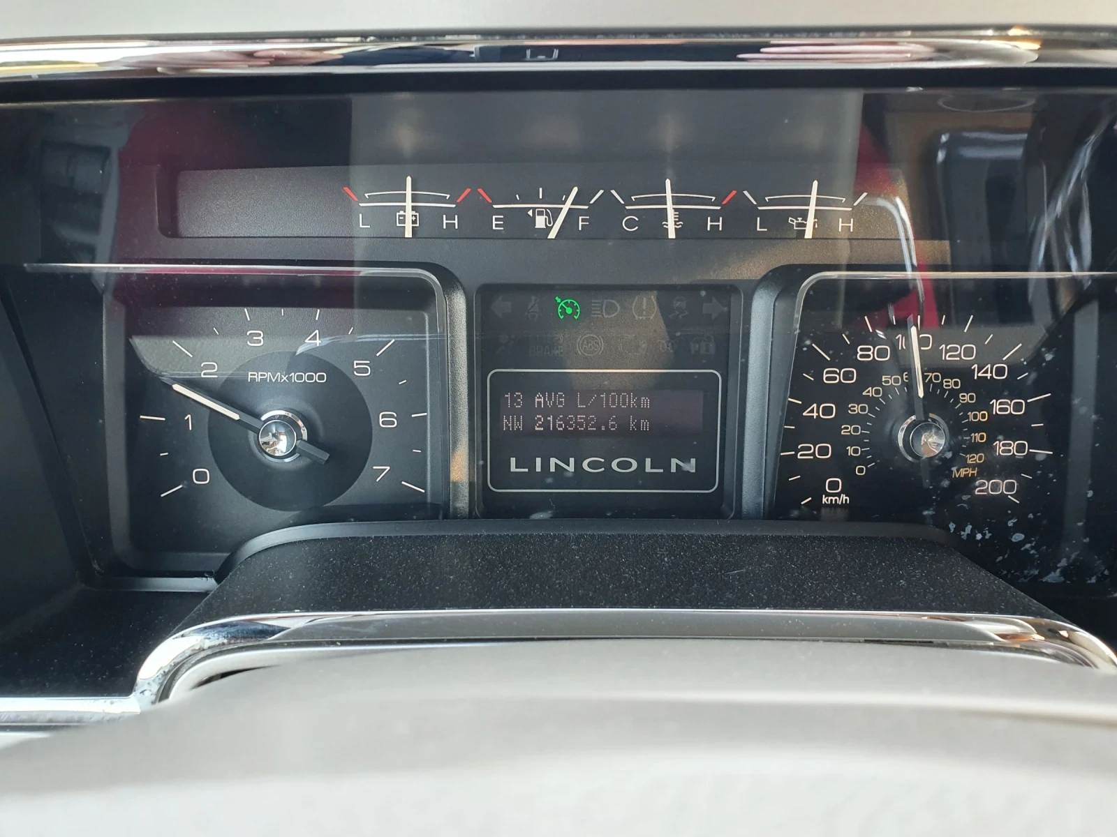 Lincoln Navigator L, снимка 17 - Автомобили и джипове - 54577569