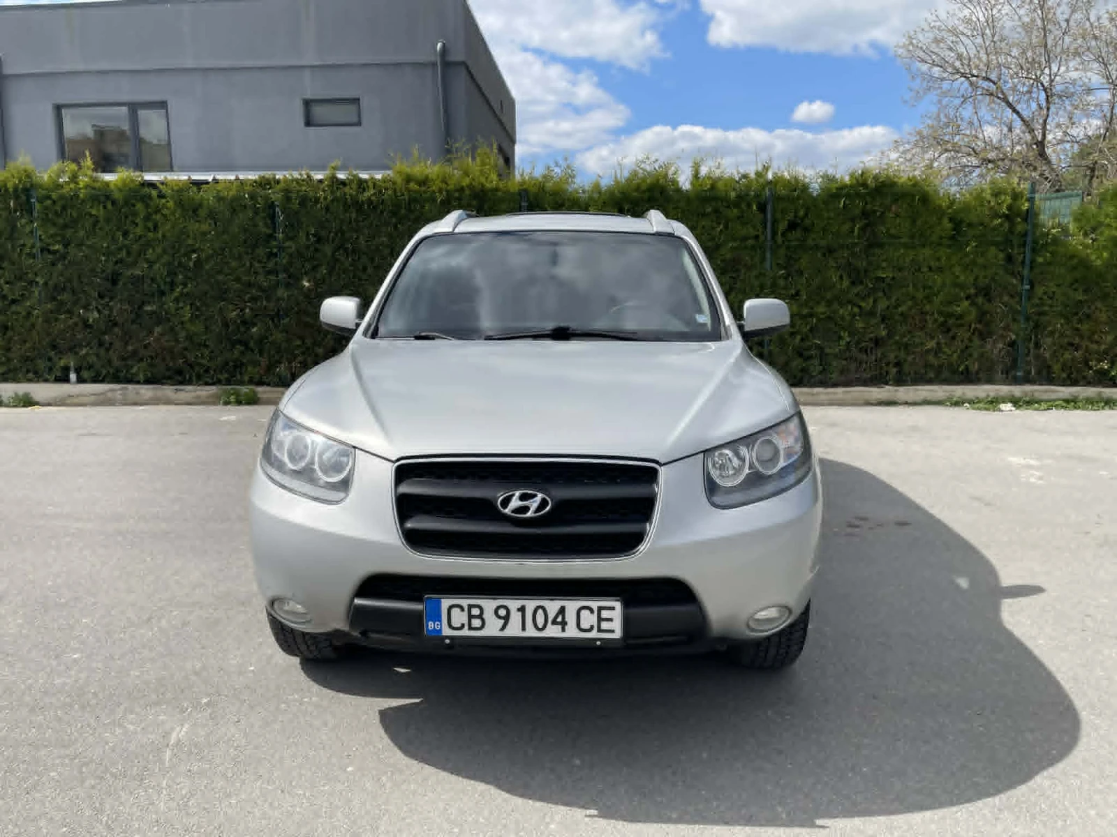 Hyundai Santa fe 2.7 V6 4x4 Газ инжекцион, снимка 2 - Автомобили и джипове - 54606972