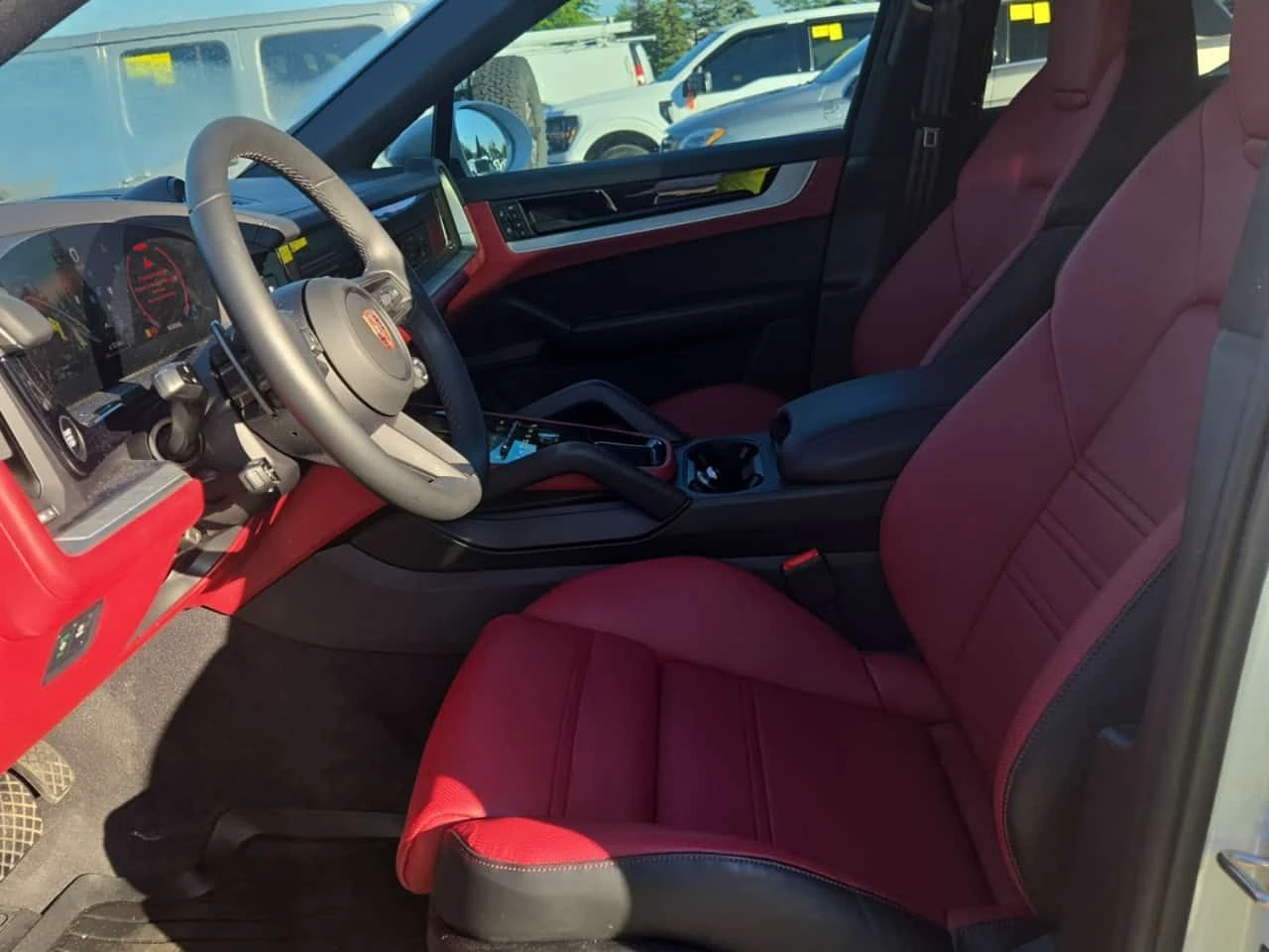 Porsche Cayenne * Coupe * CARFAX * ЧЕРВЕН САЛОН * АВТОКРЕДИТ * , снимка 6 - Автомобили и джипове - 54881096