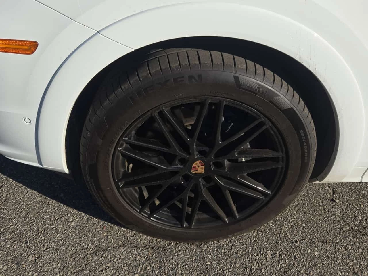 Porsche Cayenne * Coupe * CARFAX * ЧЕРВЕН САЛОН * АВТОКРЕДИТ * , снимка 5 - Автомобили и джипове - 54881096