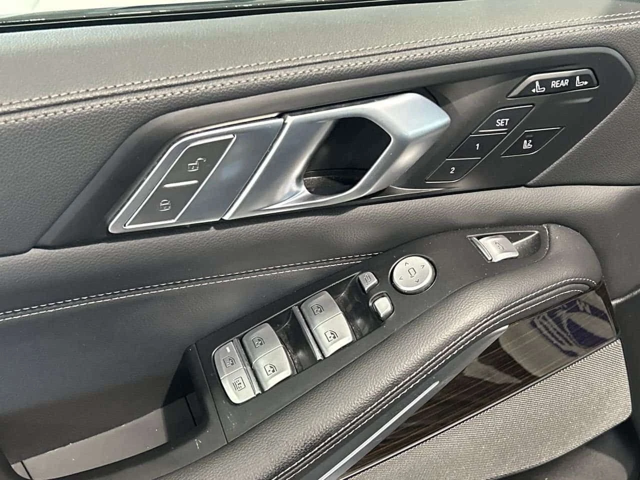 BMW X7 Enhanced PKG | M Sport PKG | AIR SUS, снимка 12 - Автомобили и джипове - 55143583