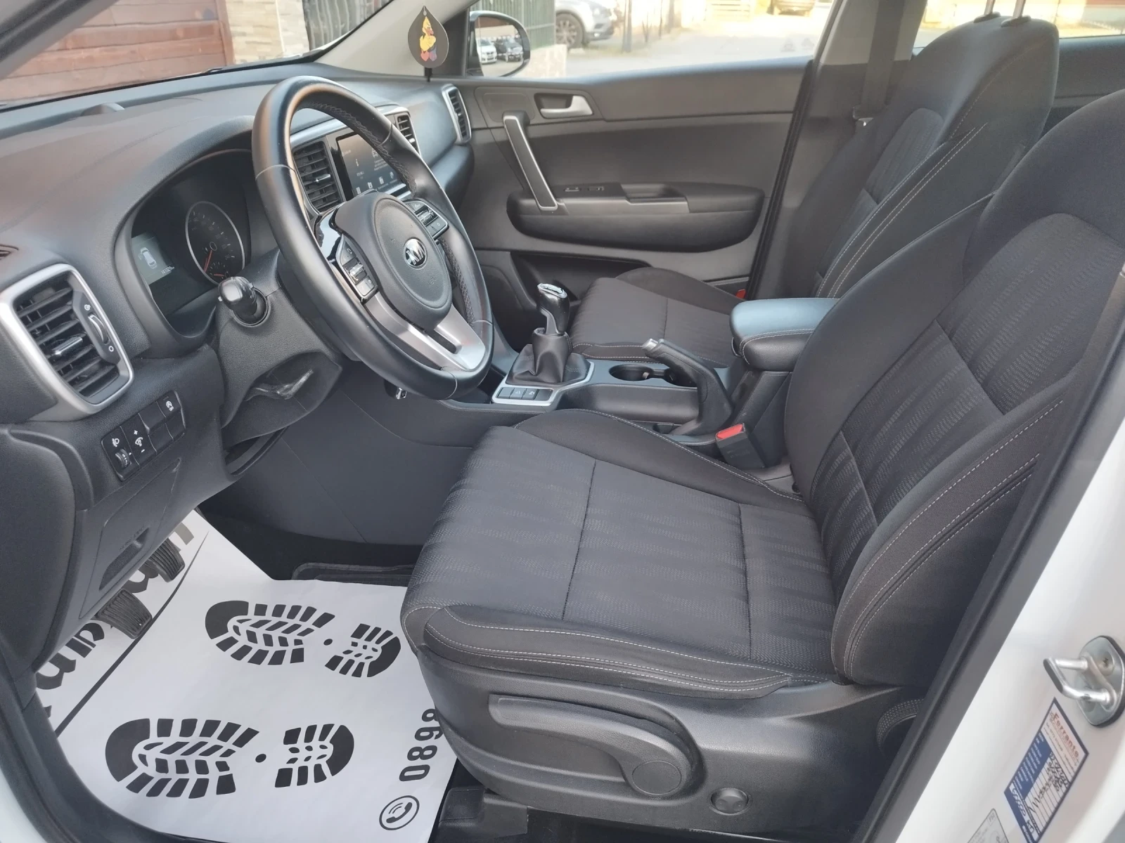 Kia Sportage 1.6 CRDI, 2020 г., 141000 км.(КАТО НОВА), снимка 10 - Автомобили и джипове - 55530617