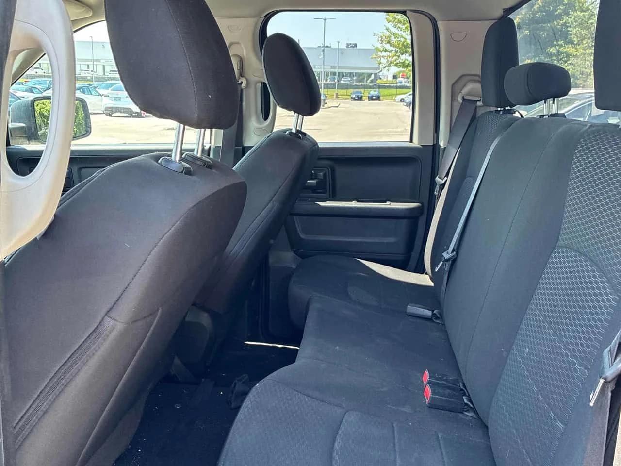 Dodge RAM 1500 * Express * CARFAX * ОТ ПРЕДСТАВИТЕЛСТВО * , снимка 12 - Автомобили и джипове - 55551663
