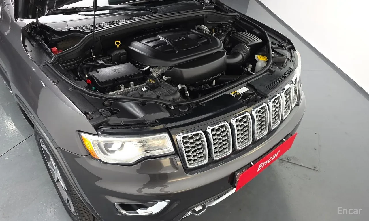 Jeep Grand cherokee OVERLAND | ОБДУХ| AIR| NAPPA, снимка 6 - Автомобили и джипове - 55588438