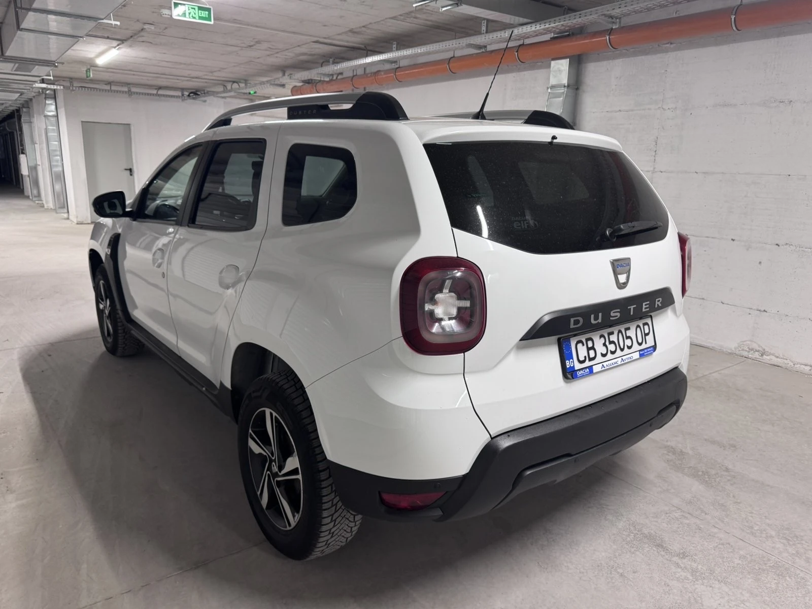 Dacia Duster 1.5dCI, 4x4, 110кс., 2019 г., снимка 6 - Автомобили и джипове - 56140206