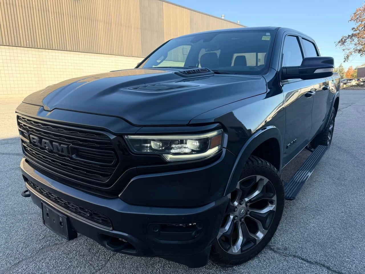 Dodge RAM 1500 Limited / 360 / Обдхване / Carfax 