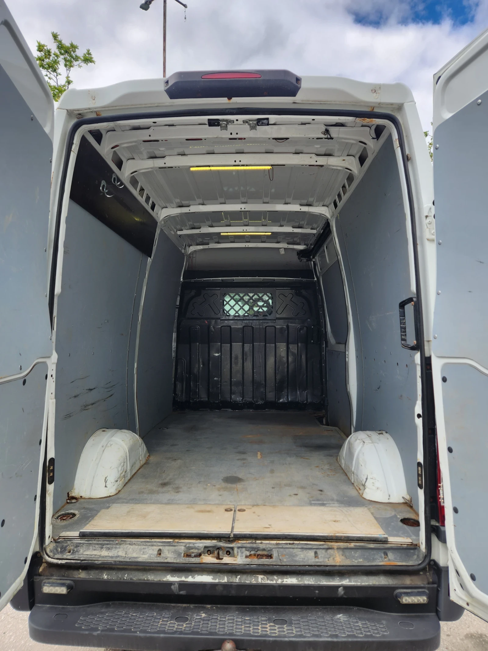 Iveco Daily 35S21 - изображение 5