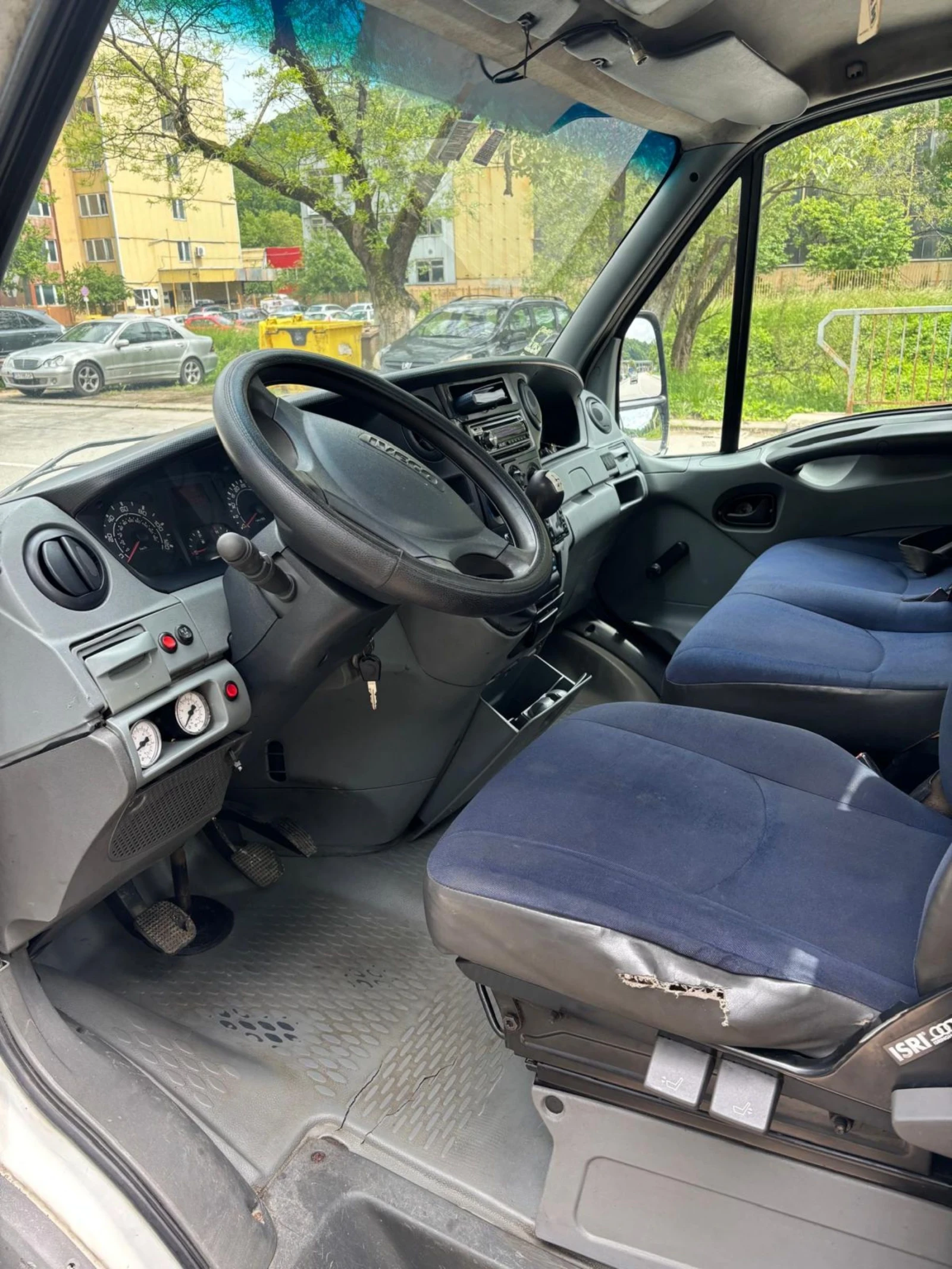 Iveco 3512 Самосвал, снимка 9 - Бусове и автобуси - 54840623