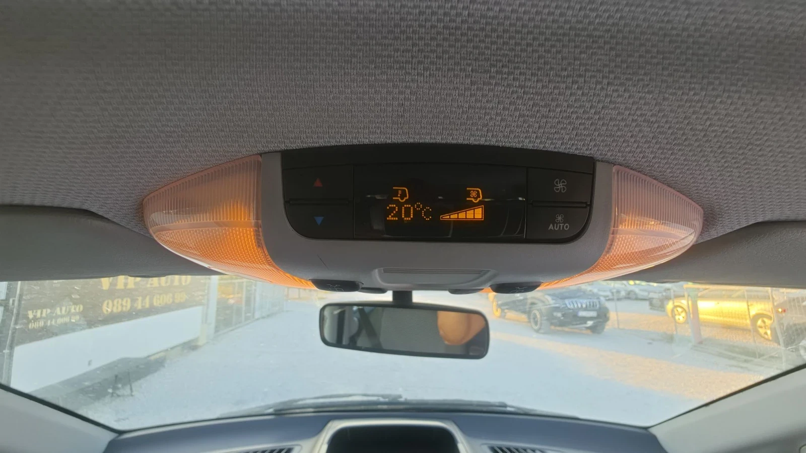 Mercedes-Benz Vito 2.2CDI.136кс.2013г.9 местен.MAXI.климатроник, снимка 14 - Бусове и автобуси - 55695796