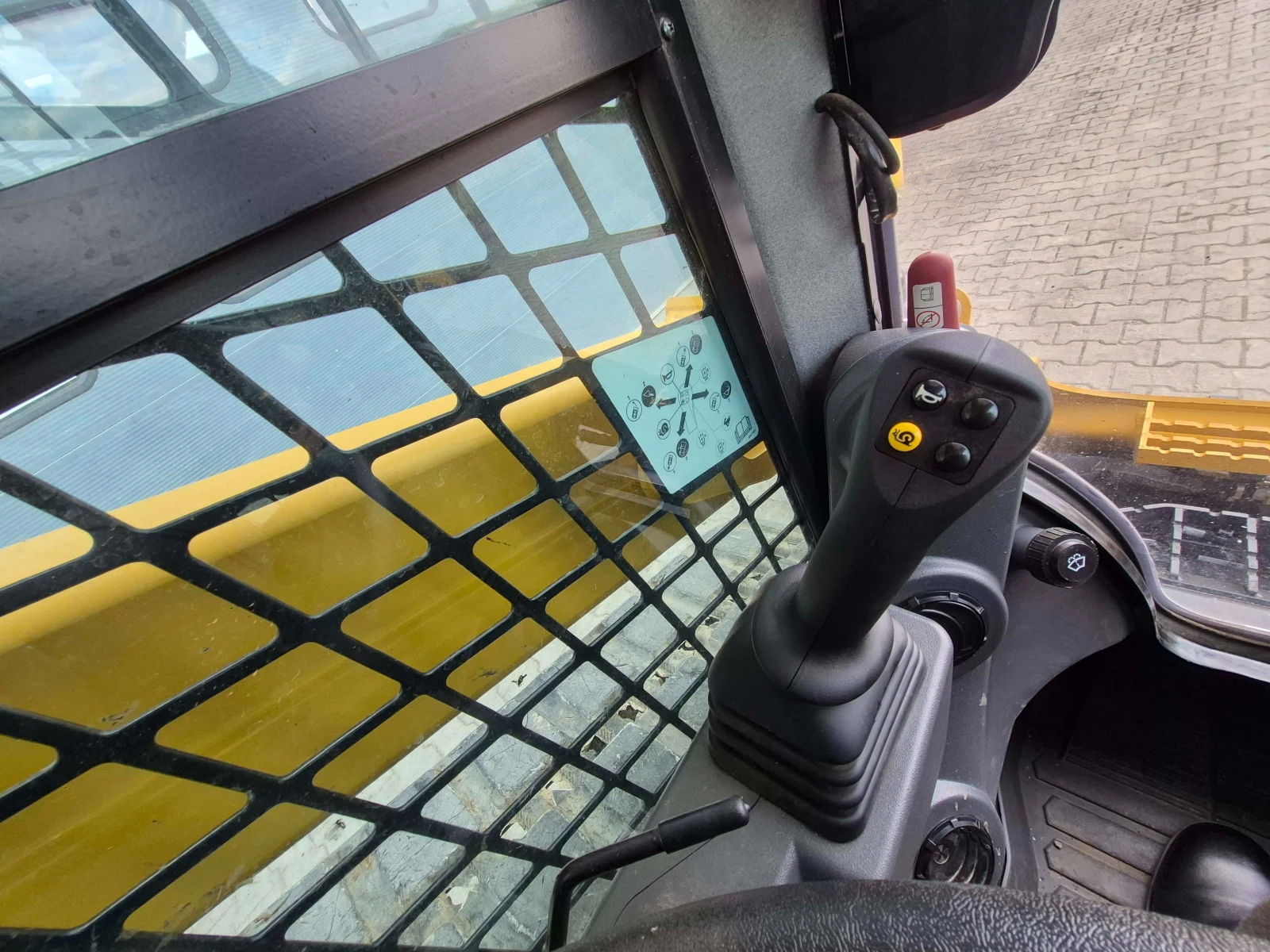 ���� ����� �������� Cat 289D3 | Mobile.bg � ����������� 13