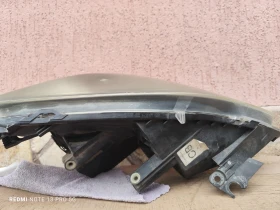 Ляв фар за Зафира Б., снимка 1