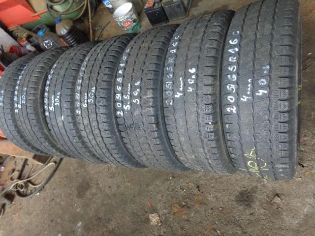 Гуми Зимни 205/65R16, снимка 6 - Гуми и джанти - 20253964