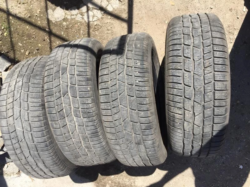 Гуми Зимни 225/60R16, снимка 1 - Гуми и джанти - 21252153