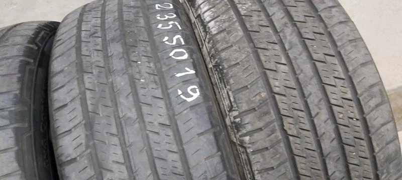 Гуми Всесезонни 235/50R17, снимка 3 - Гуми и джанти - 35130308