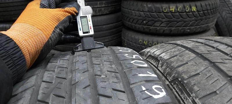 Гуми Всесезонни 235/50R17, снимка 4 - Гуми и джанти - 35130308