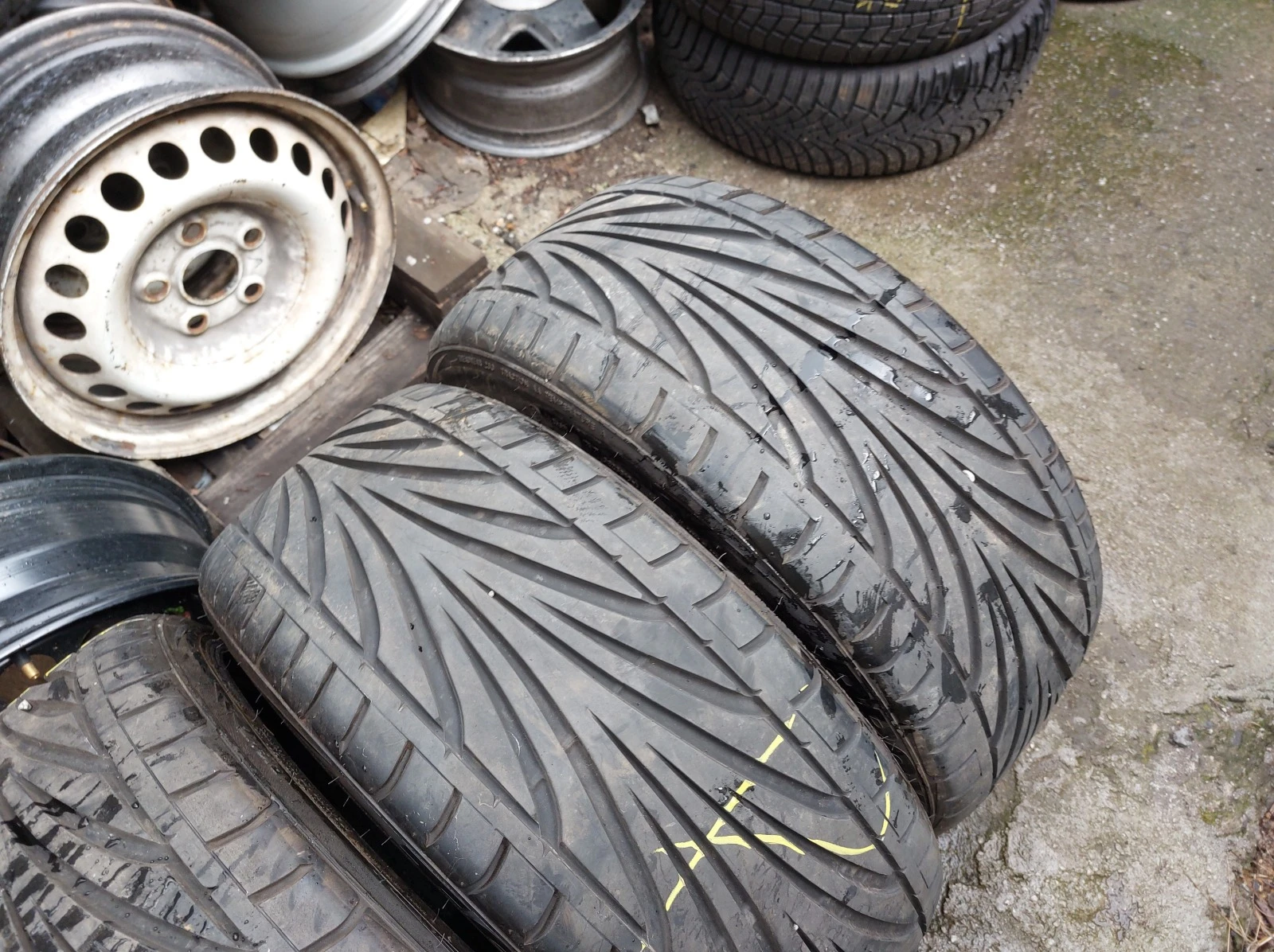 ���� 215/40R16 | Mobile.bg � ����������� 5