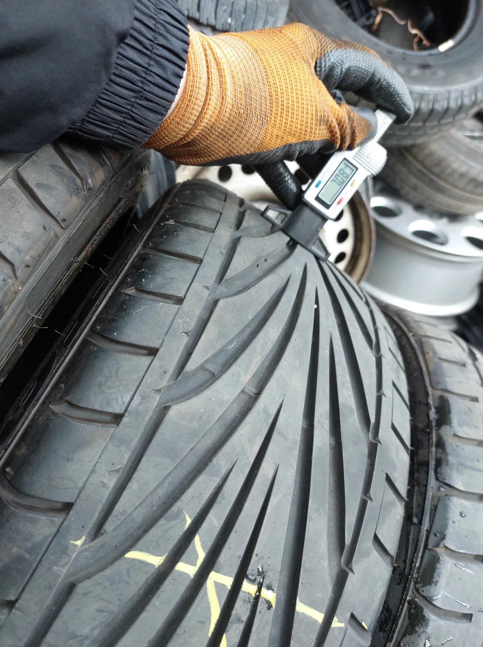 ���� 215/40R16 | Mobile.bg � ����������� 7
