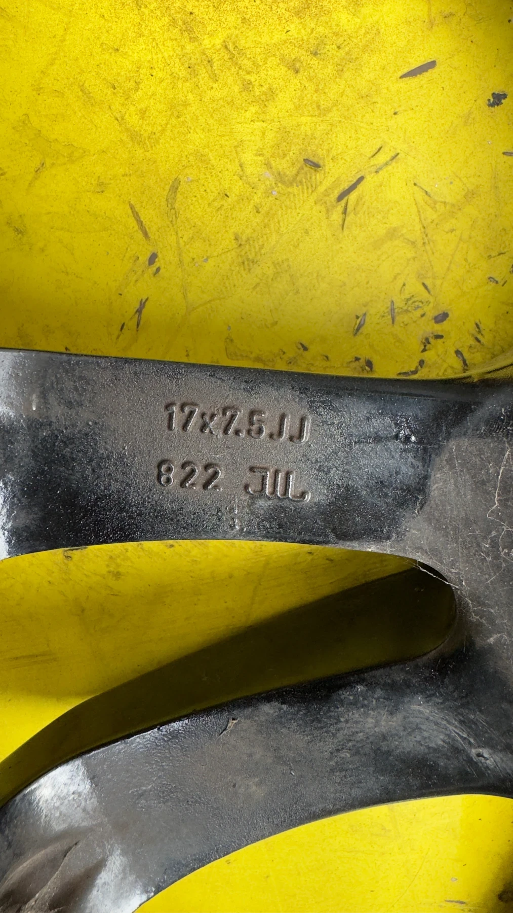 ������ | Mobile.bg � ����������� 4