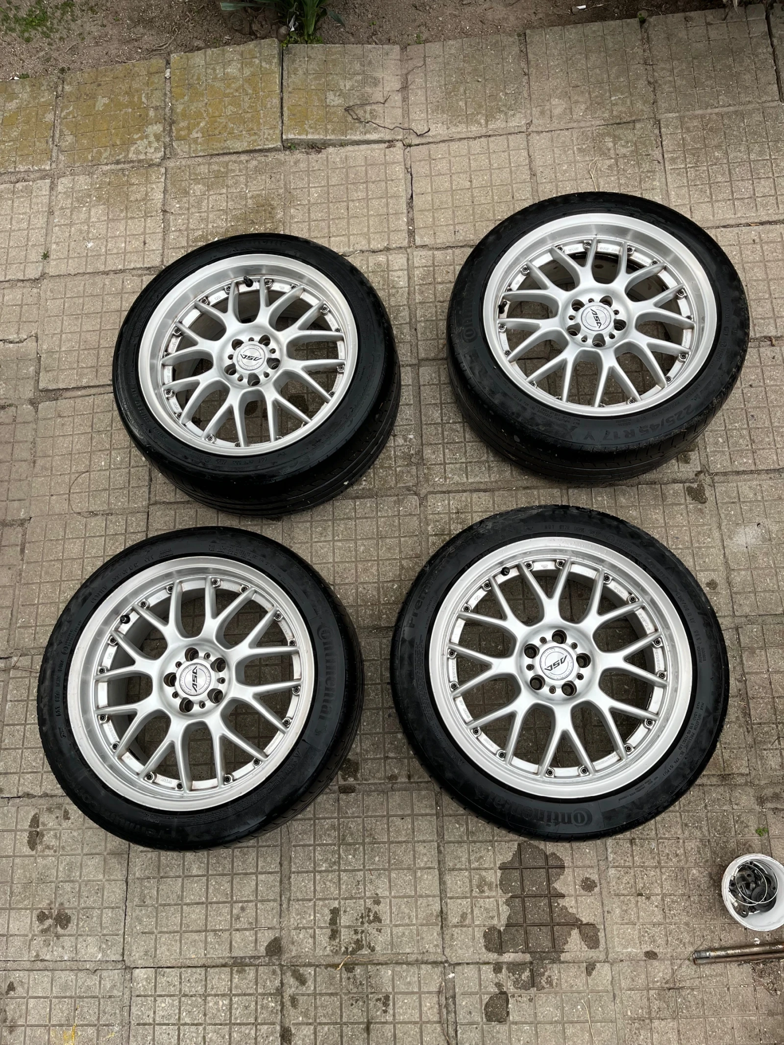 ���� � ������ 225/65R17 �� VW | Mobile.bg � ����������� 1