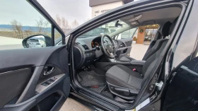 Toyota Avensis ЛИЗИНГ АВТОМАТ, снимка 9