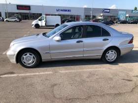 Mercedes-Benz C 220, снимка 7