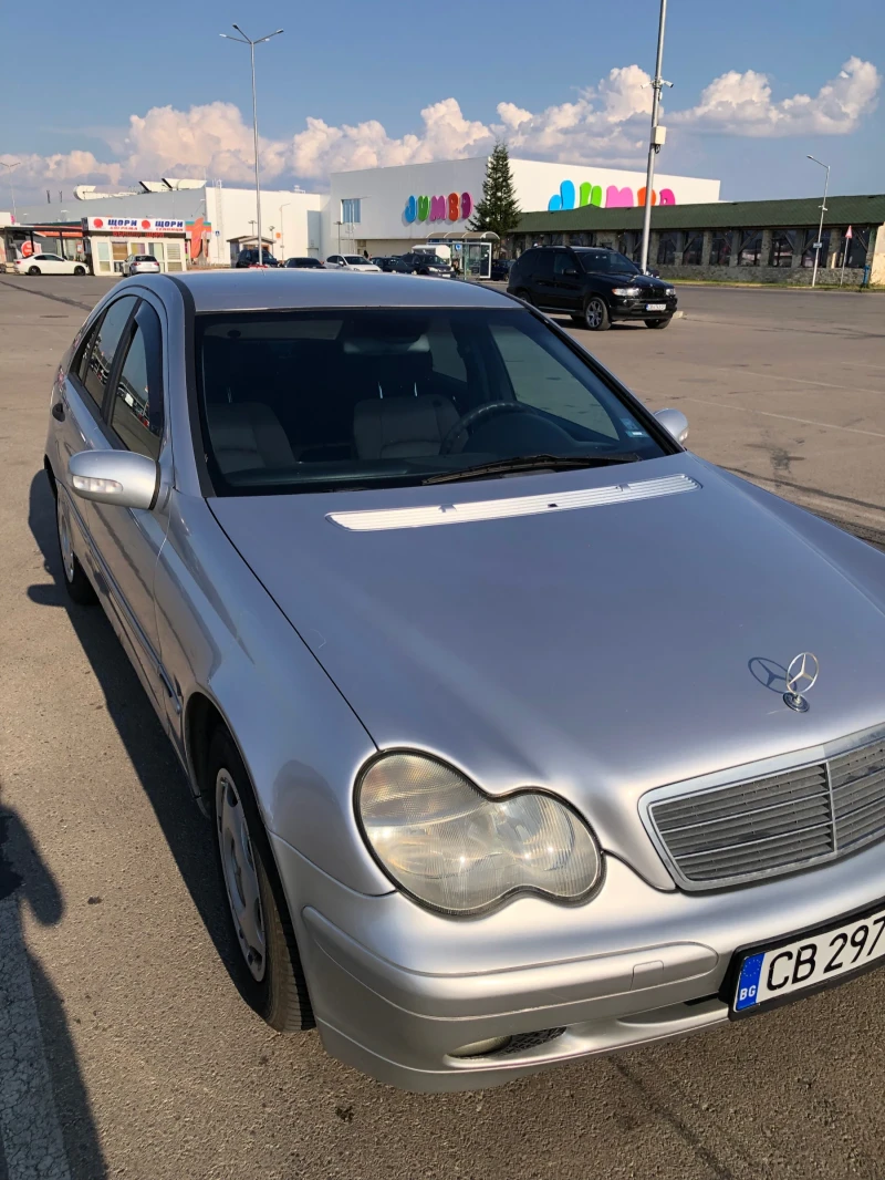 Mercedes-Benz C 220, снимка 1 - Автомобили и джипове - 47635786