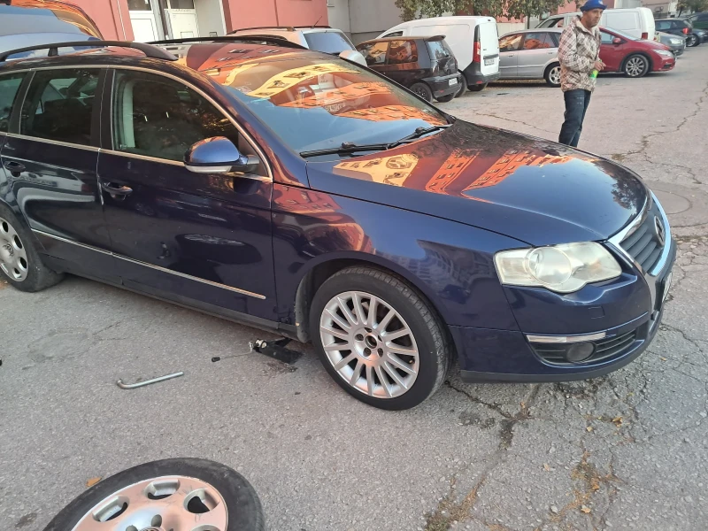 VW Passat, снимка 1 - Автомобили и джипове - 47916698