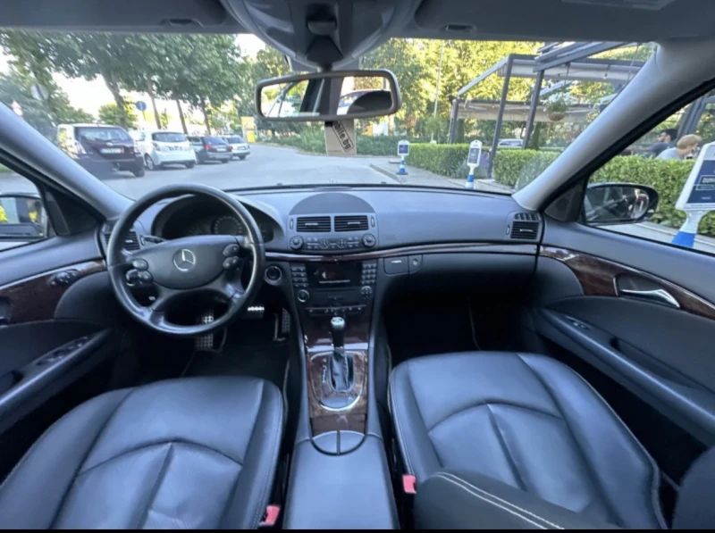 Mercedes-Benz E 280, снимка 3 - Автомобили и джипове - 49185729