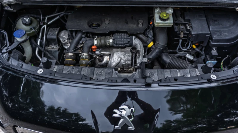 Peugeot 3008, снимка 11 - Автомобили и джипове - 52406190