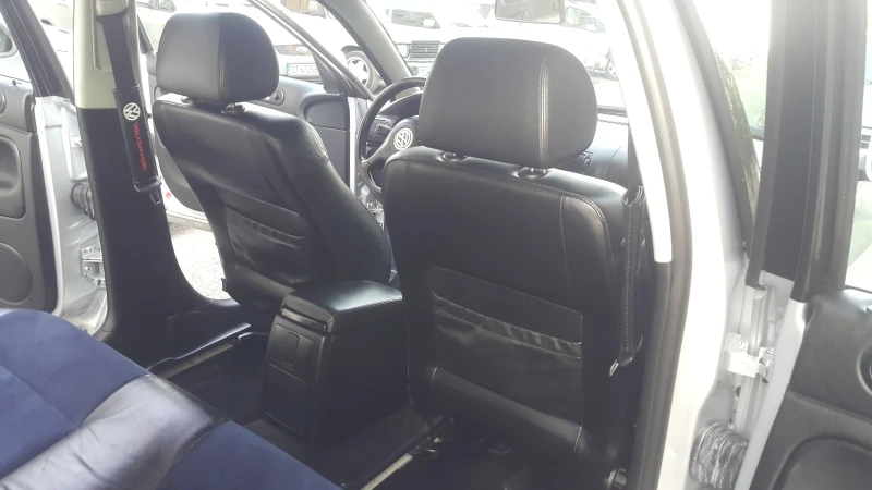 VW Passat, снимка 13 - Автомобили и джипове - 52276254