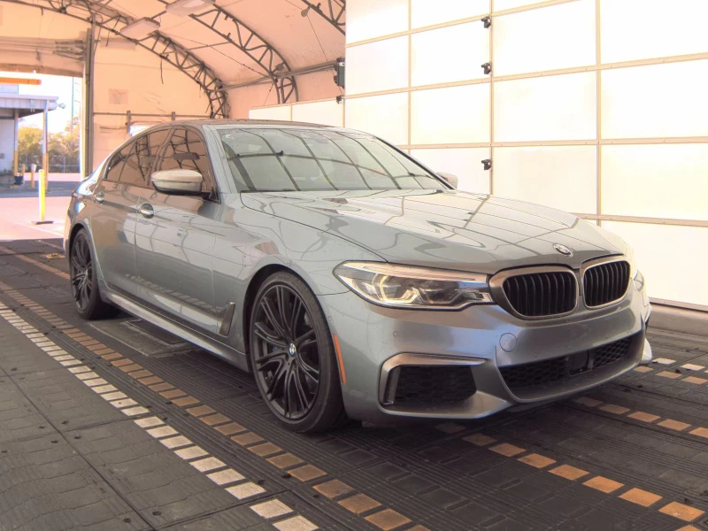 BMW 550 M550i xDrive, снимка 3 - Автомобили и джипове - 52912014